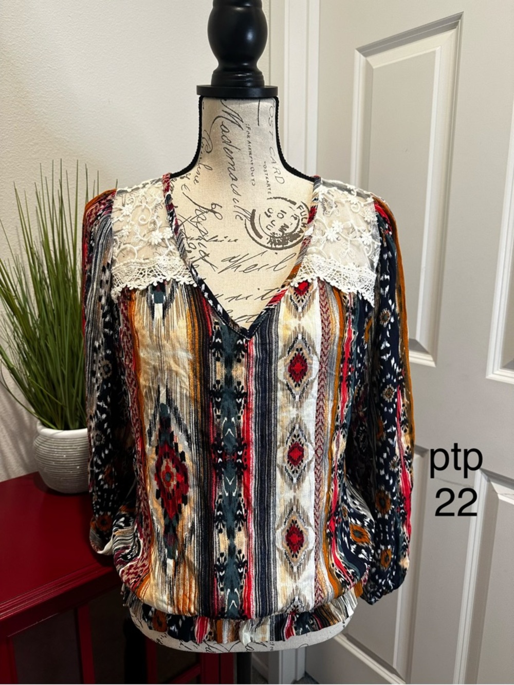 gimmicks by BKE Multi-Stripe Lace-Shoulder V-Neck Tunic